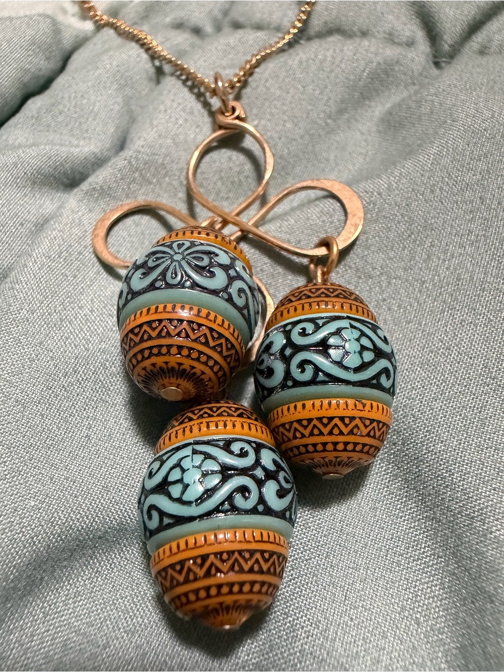 Sarah Coventry Turquoise and Gold Filigree Triple Drop Necklace